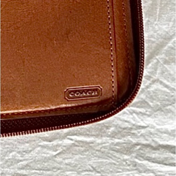 Coach Leather Wallet - Picture 5 of 5